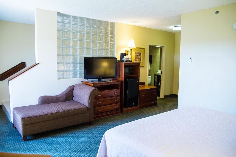Quality Inn - Norman Near University Bagian luar foto