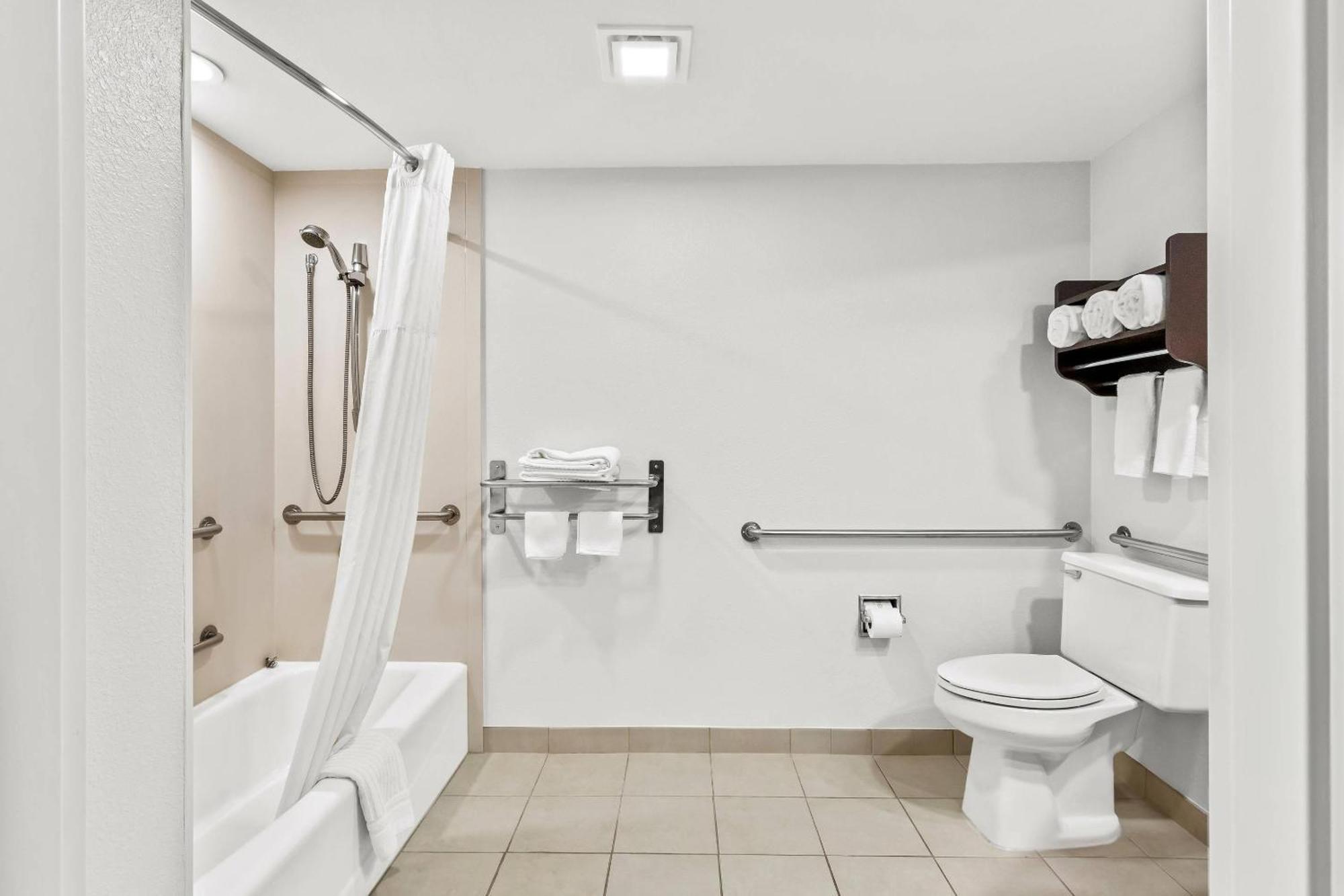 Quality Inn - Norman Near University Bagian luar foto
